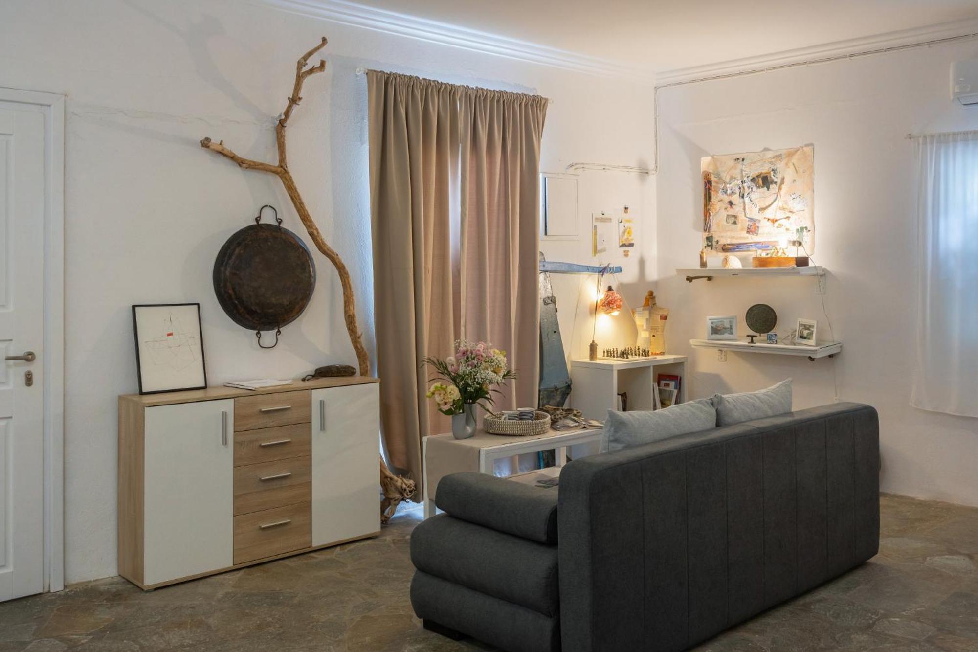 Studio Home Науса Номер фото